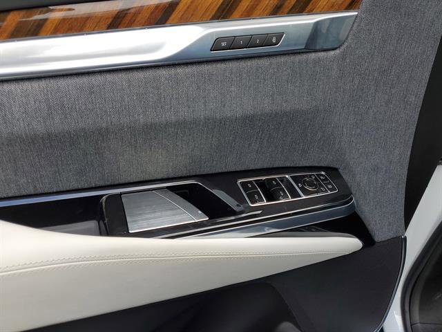 Certified 2026 Cadillac Escalade ESV Platinum Luxury image 43