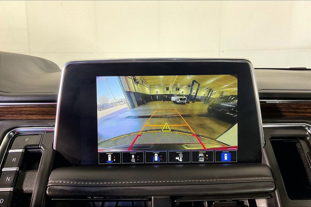 Used 2024 Chevrolet Tahoe High Country image 31