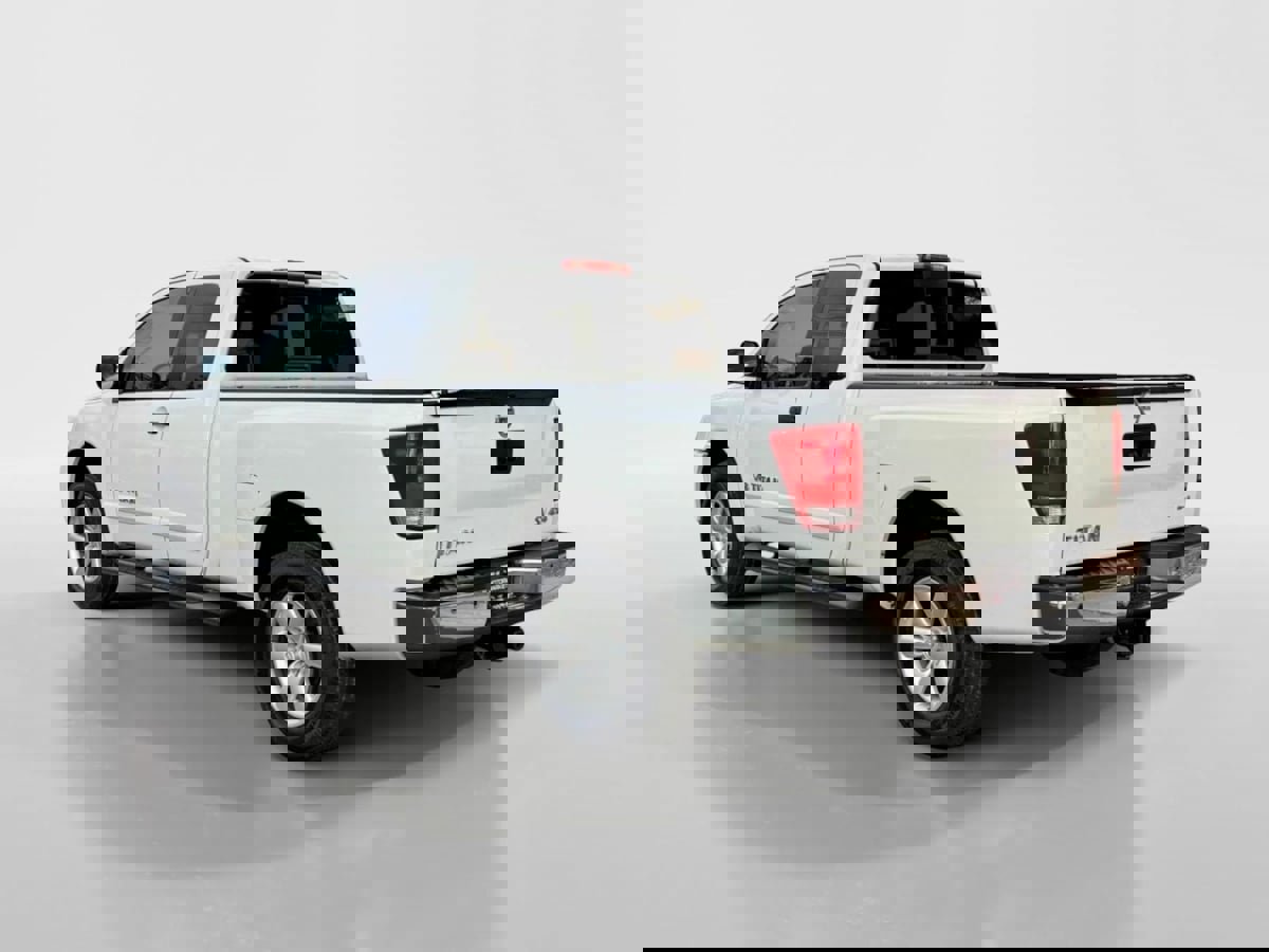 Used 2014 Nissan Titan SV w/ SV Value Truck Package image 3