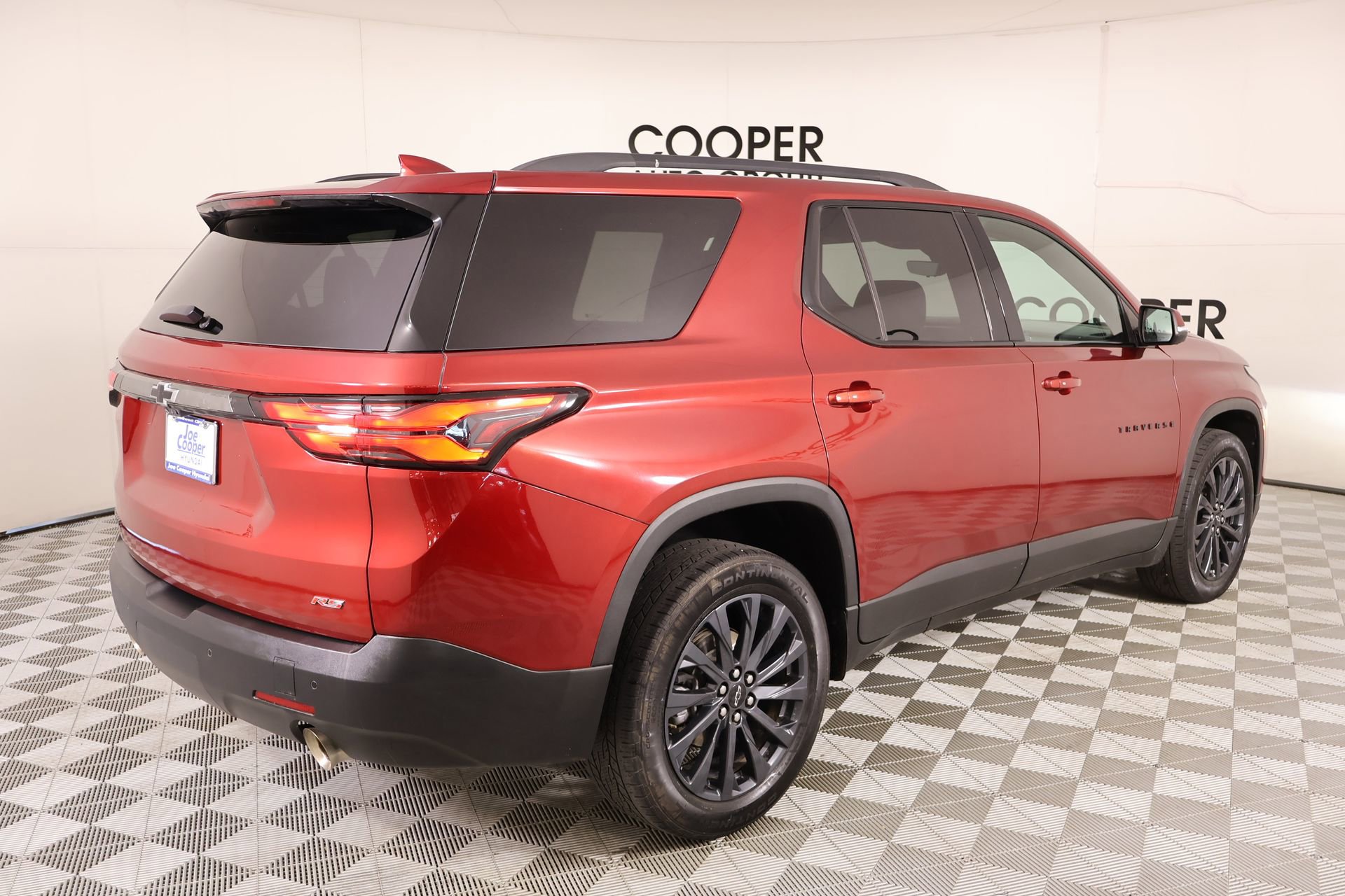 Used 2022 Chevrolet Traverse RS w/ LPO, Floor Liner Package image 21