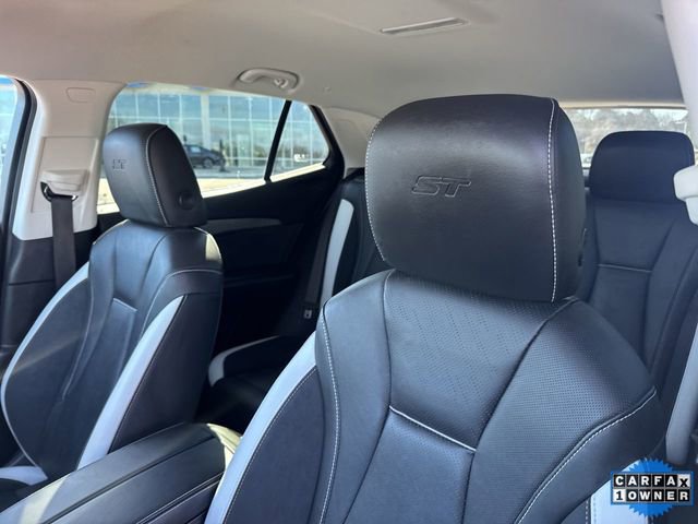 Used 2024 Buick Envision Sport Touring image 14