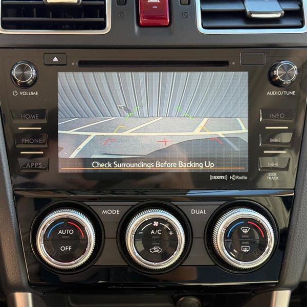 Used 2016 Subaru Forester 2.5i Touring AWD/4WD image 12