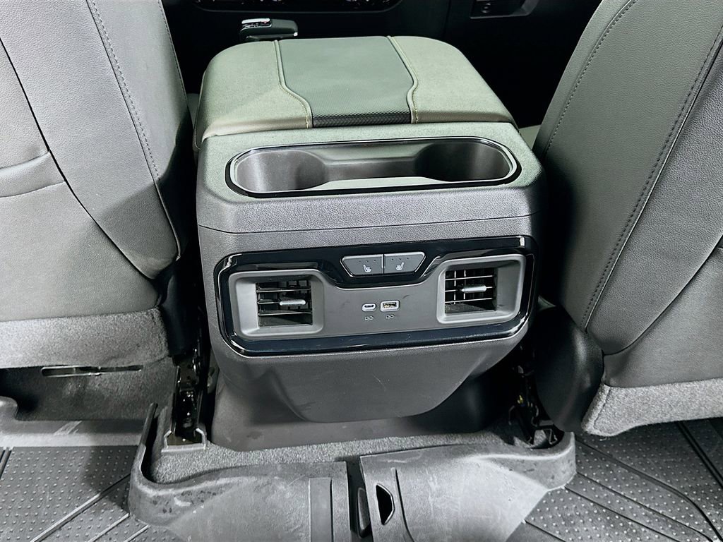 Used 2025 Chevrolet Silverado 1500 ZR2 w/ Technology Package image 26