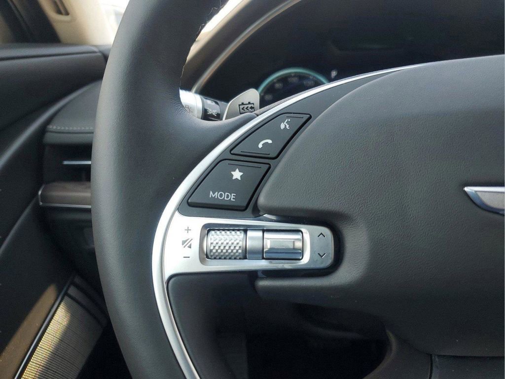 New 2023 Genesis G80 image 10