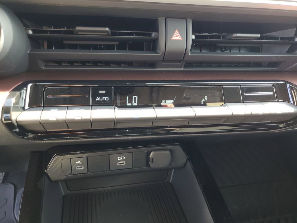 New 2026 Toyota Prius Plug-In Hybrid image 18