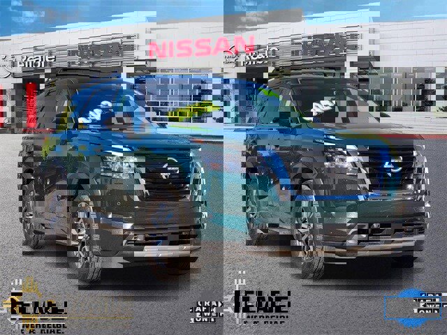 Certified 2024 Nissan Pathfinder SL