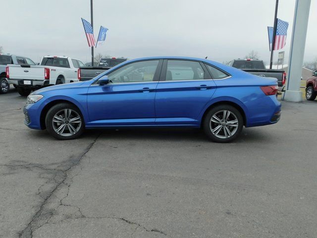 Used 2024 Volkswagen Jetta SE image 6