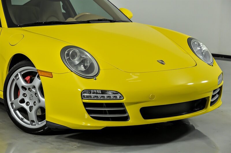 Used 2009 Porsche 911 Carrera 4S AWD/4WD image 2