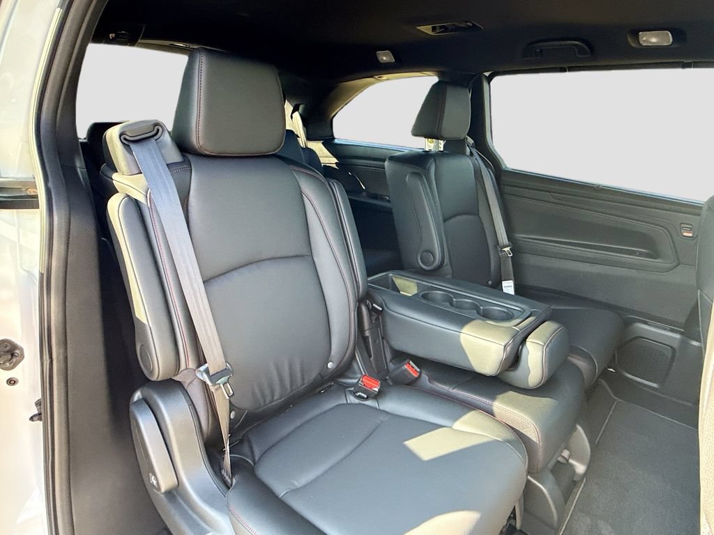 New 2026 Honda Odyssey Sport-L image 32