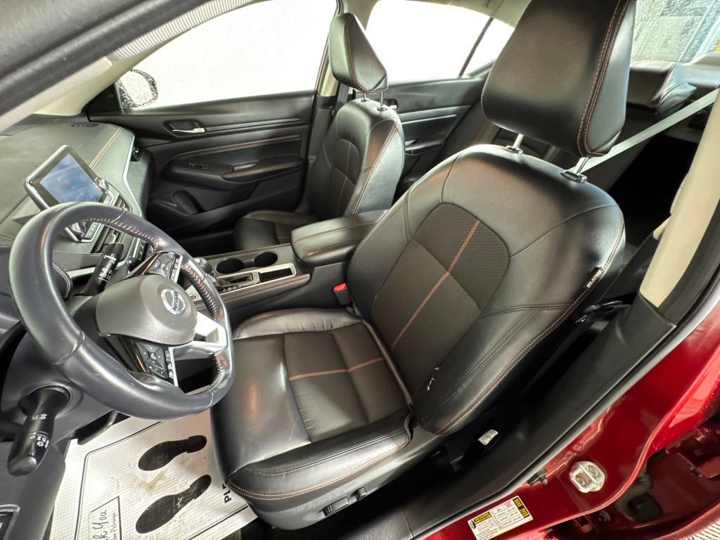 Used 2020 Nissan Altima 2.5 SR FWD image 27