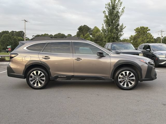 Used 2024 Subaru Outback Limited AWD/4WD image 2