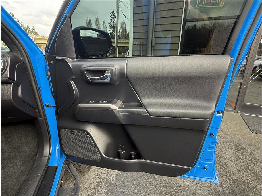 Used 2019 Toyota Tacoma TRD Pro image 24
