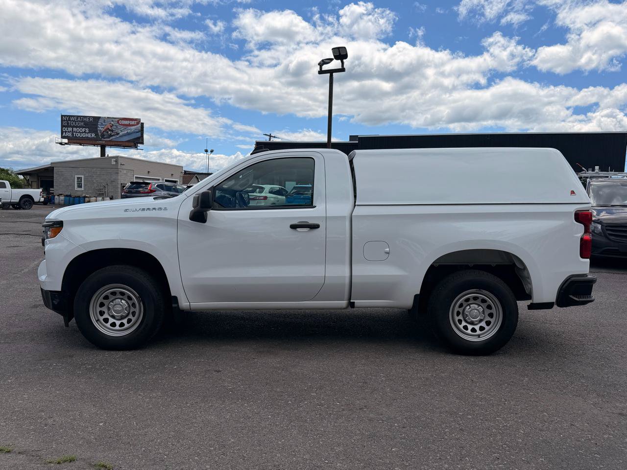 Used 2023 Chevrolet Silverado 1500 W/T RWD image 4