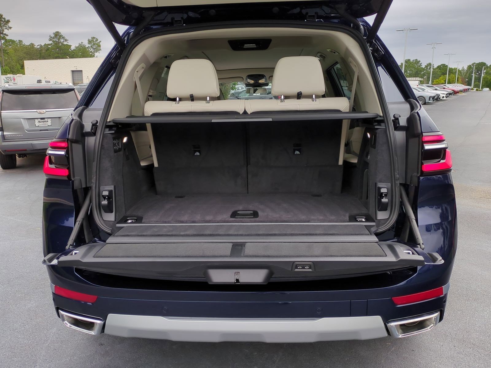 Used 2026 BMW X7 xDrive40i image 33