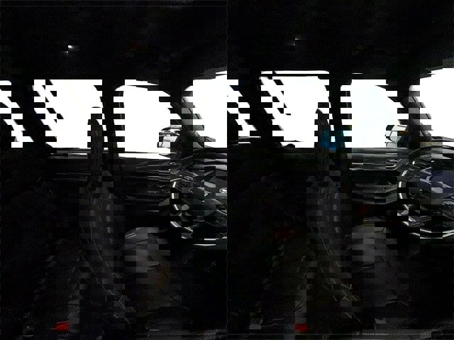 New 2025 Jeep Grand Cherokee Limited w/ Trailer Tow Package image 38