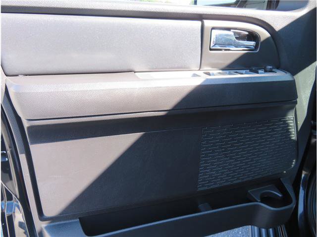 Used 2007 Ford Expedition EL XLT image 12