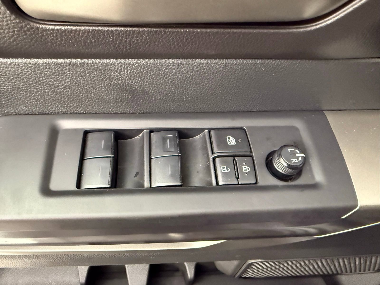 Used 2025 Toyota Tundra SR5 w/ SR5 Convenience Package image 14