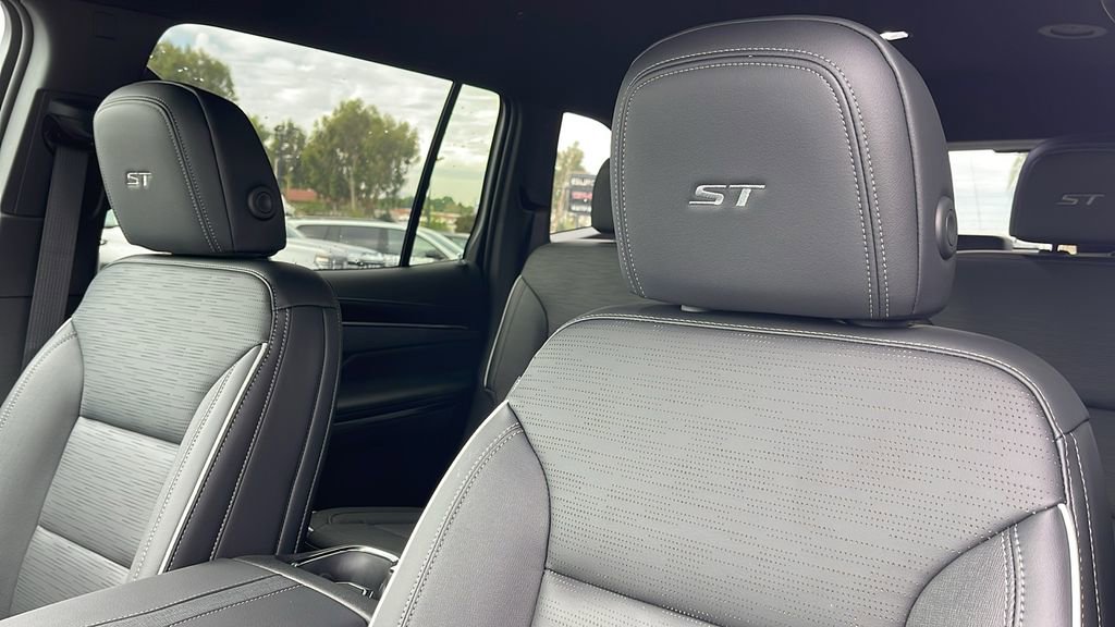 New 2026 Buick Enclave Sport Touring w/ Power Package image 12