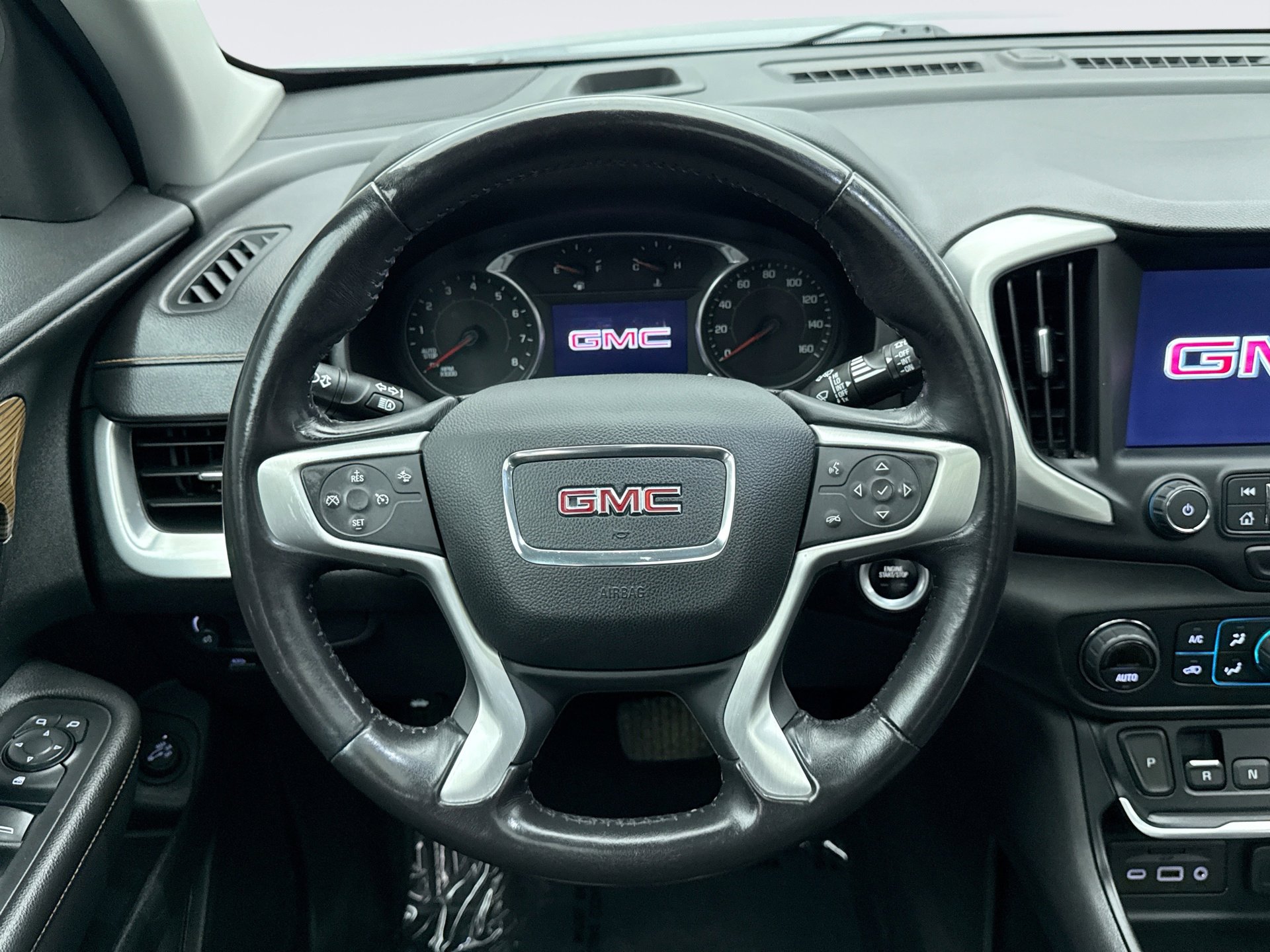 Used 2021 GMC Terrain SLE w/ Driver Convenience Package AWD/4WD image 12