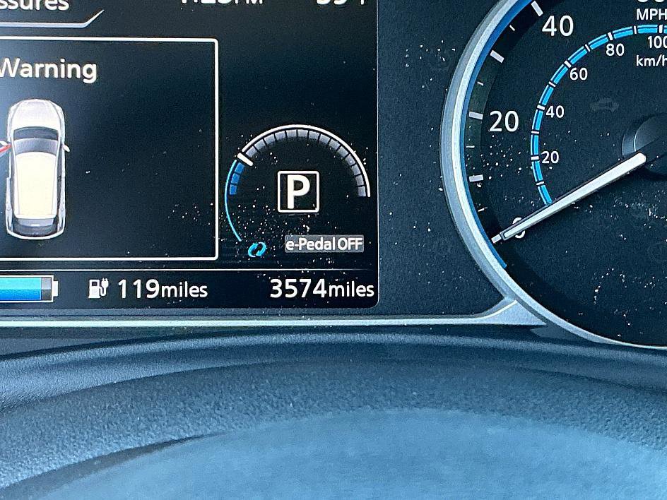 Used 2019 Nissan Leaf SV w/ SV Technology Package image 15