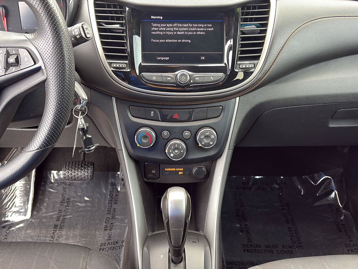 Used 2020 Chevrolet Trax LT FWD image 5
