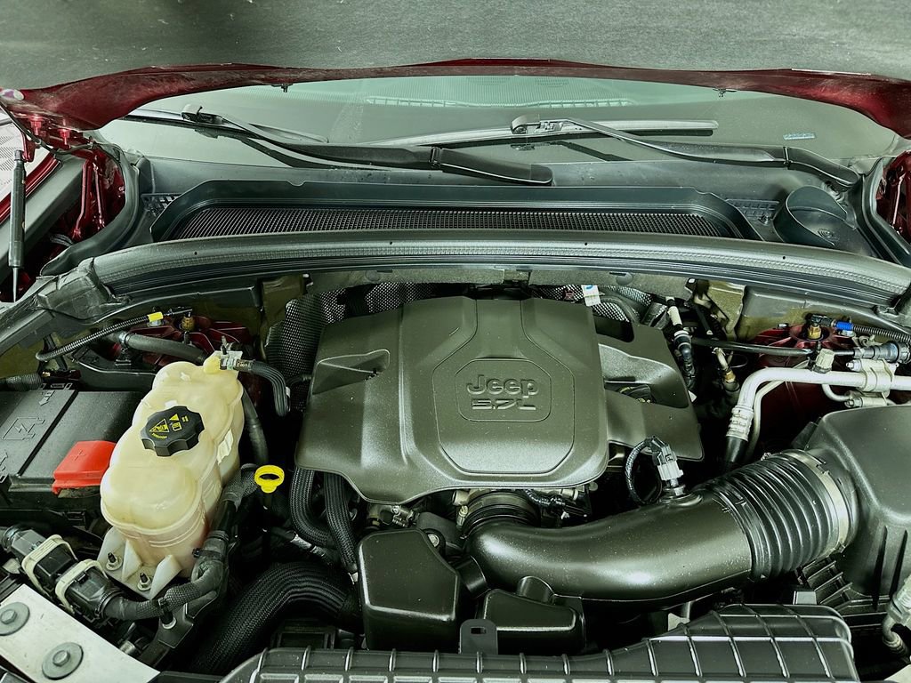 Used 2021 Jeep Grand Cherokee L Overland w/ Luxury Tech Group IV image 39