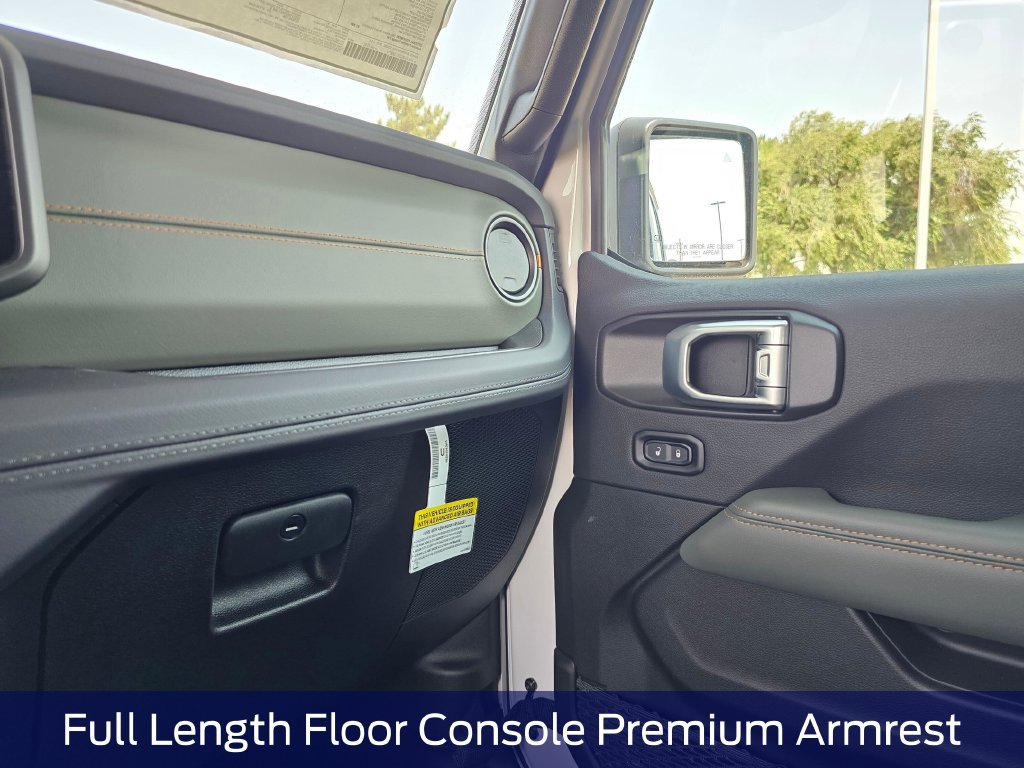 New 2026 Jeep Gladiator Mojave AWD/4WD image 31
