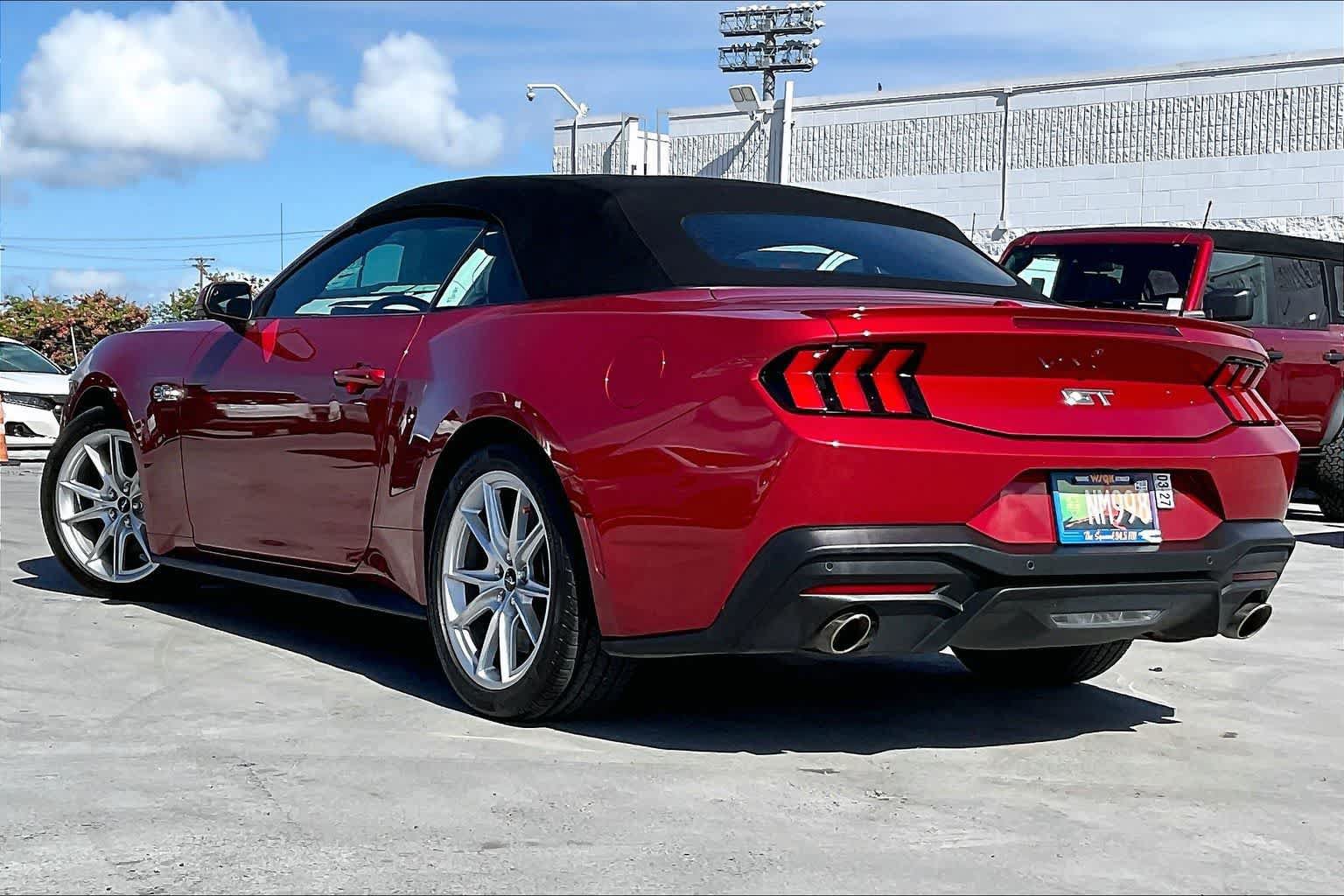 Used 2024 Ford Mustang GT Premium RWD image 4
