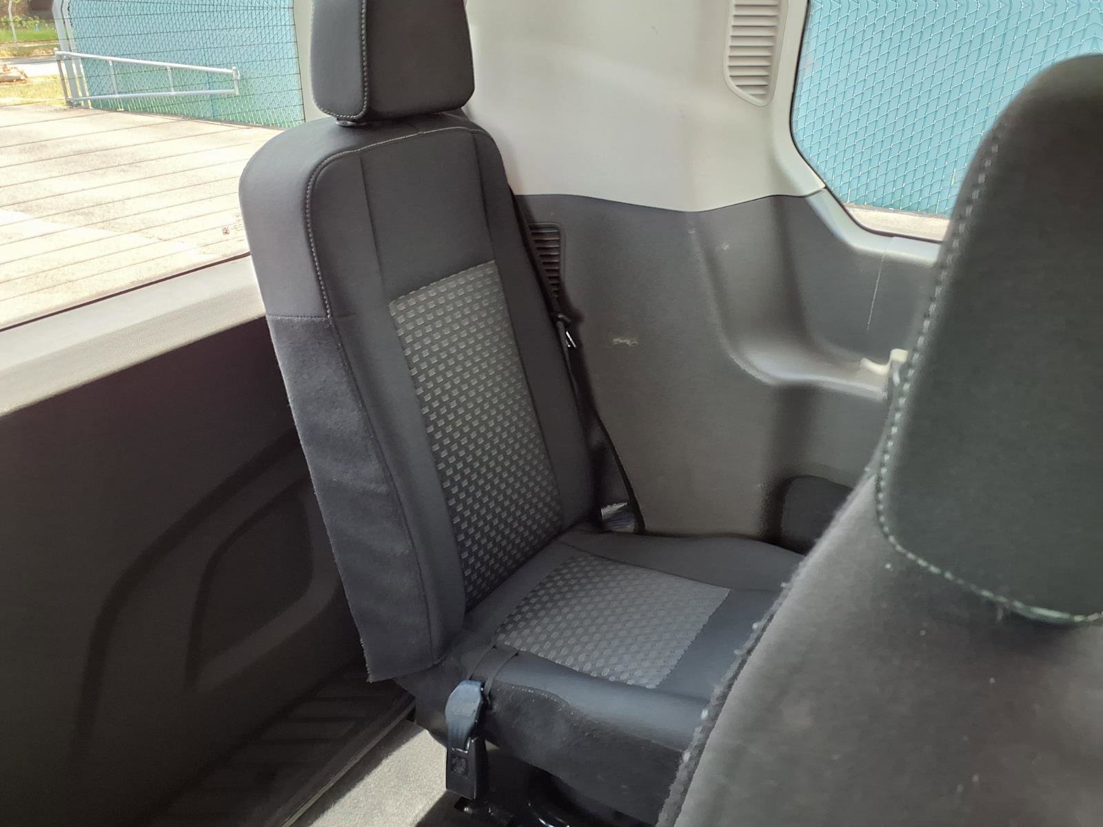 Used 2022 Ford Transit 350 XLT RWD image 20