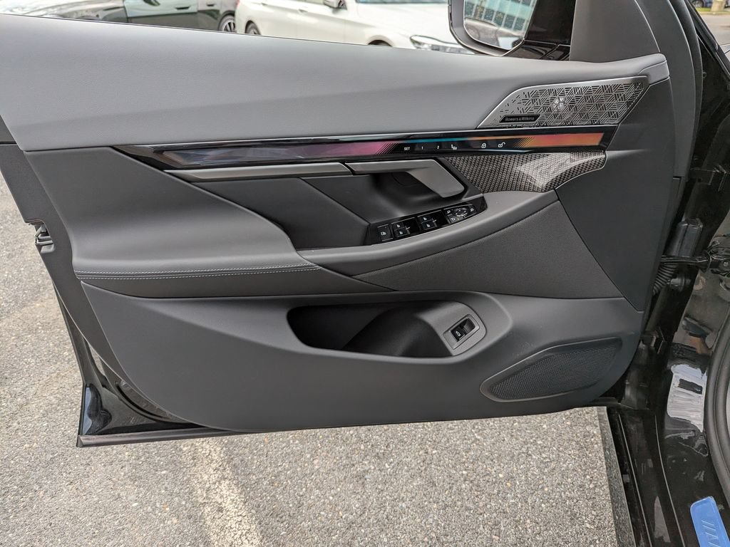 New 2027 BMW 530i xDrive AWD/4WD image 11