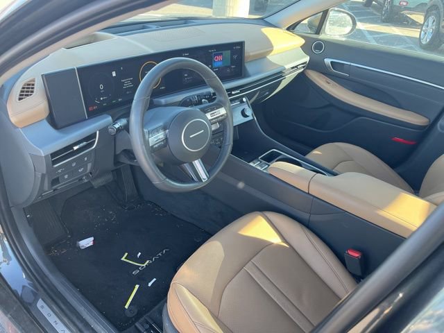Used 2025 Hyundai Sonata Limited image 18