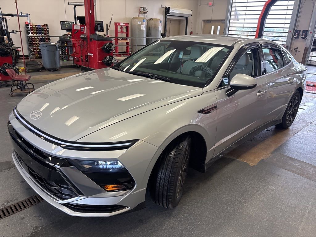 Used 2024 Hyundai Sonata SEL FWD image 5