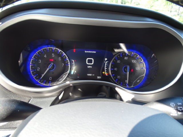 Certified 2026 Chrysler Pacifica Select FWD image 16