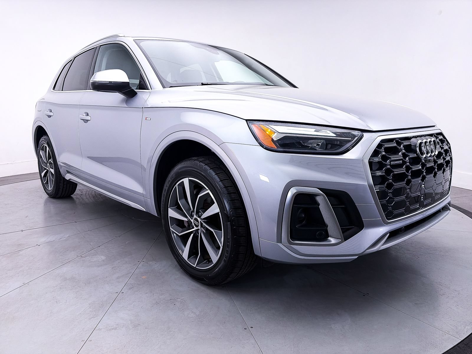 Used 2024 Audi Q5 2.0T Premium Plus AWD/4WD image 10