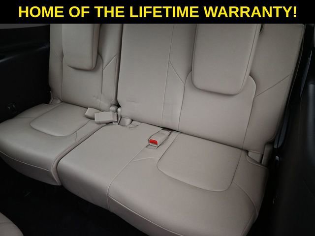 Used 2024 Nissan Armada Platinum w/ Captain's Chairs Package image 37
