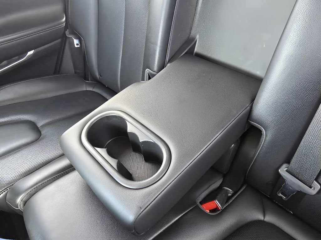 Used 2023 Hyundai Santa Fe SEL Premium image 30