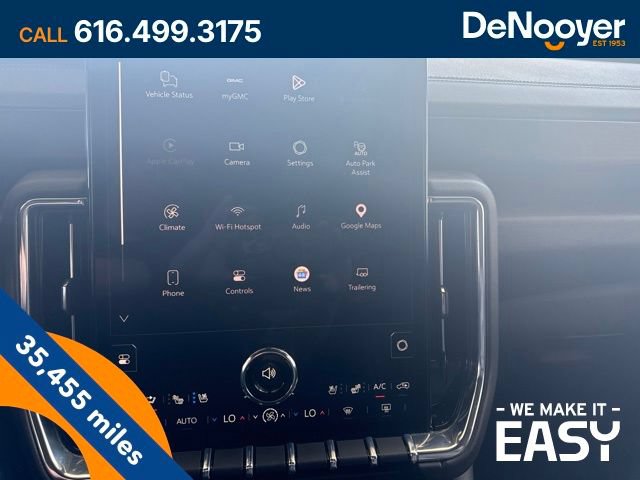 Used 2025 GMC Yukon Denali AWD/4WD image 24
