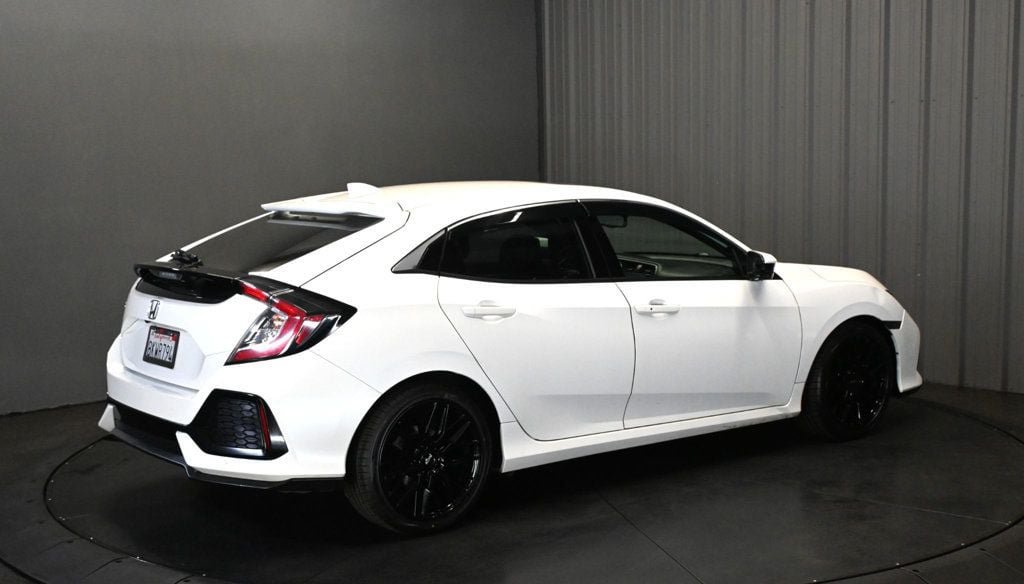 Used 2019 Honda Civic EX-L image 5