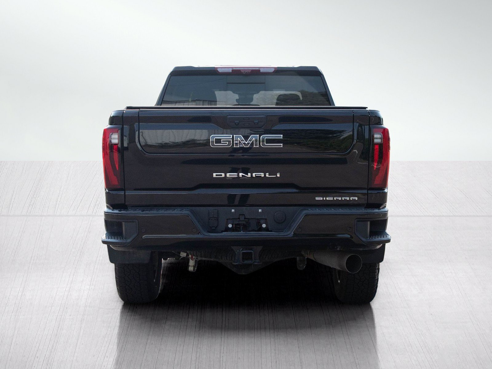 Used 2026 GMC Sierra 2500 Denali Ultimate AWD/4WD image 5
