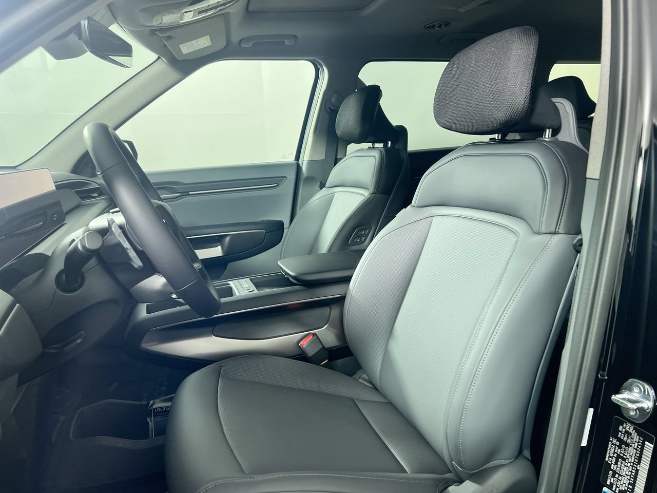 New 2026 Kia EV9 Light RWD image 14