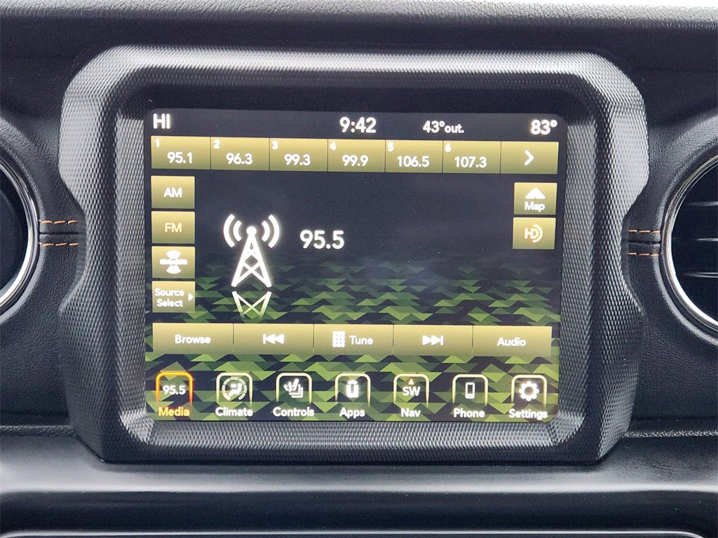 Used 2022 Jeep Gladiator Overland image 12