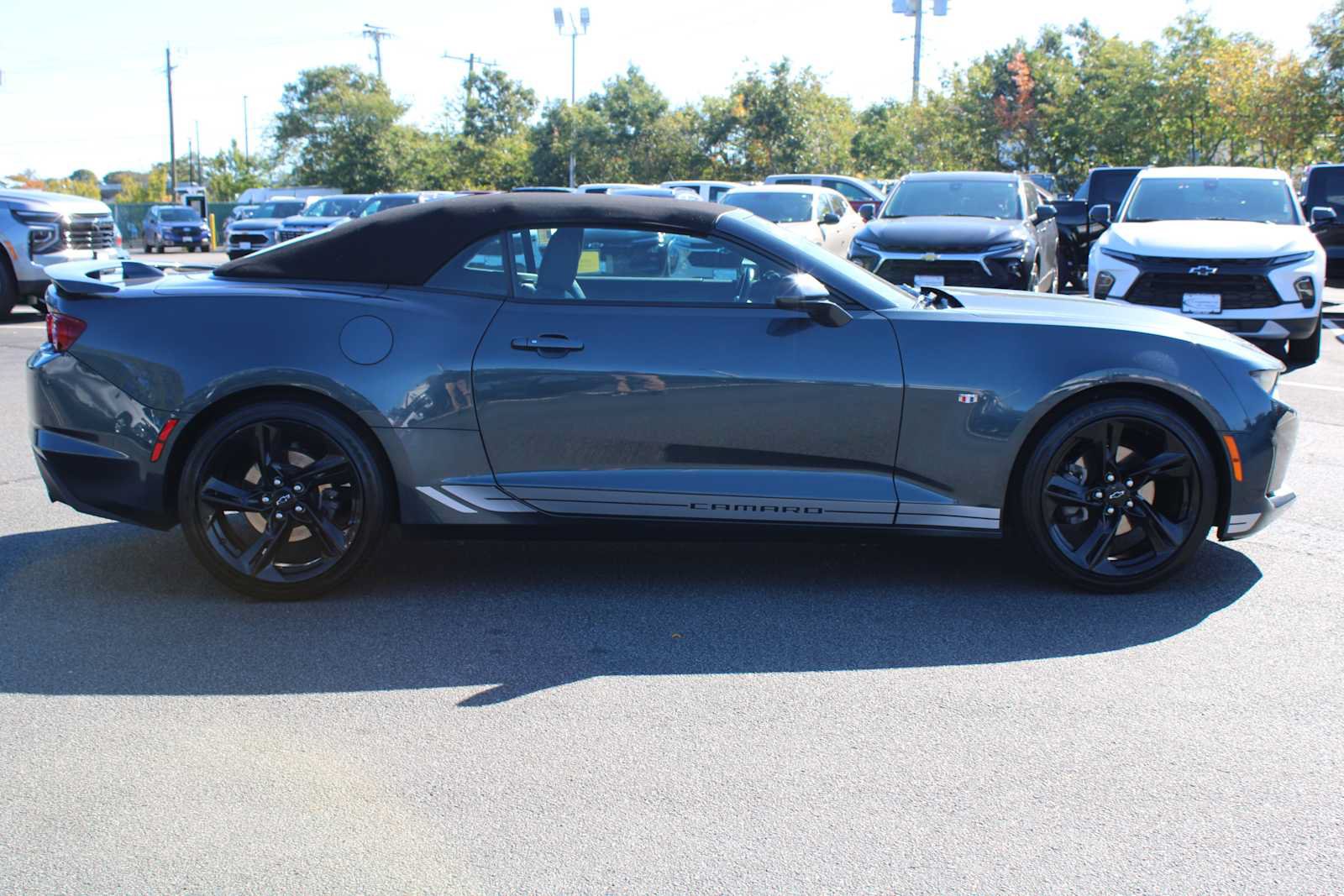 Certified 2023 Chevrolet Camaro LT RWD image 8