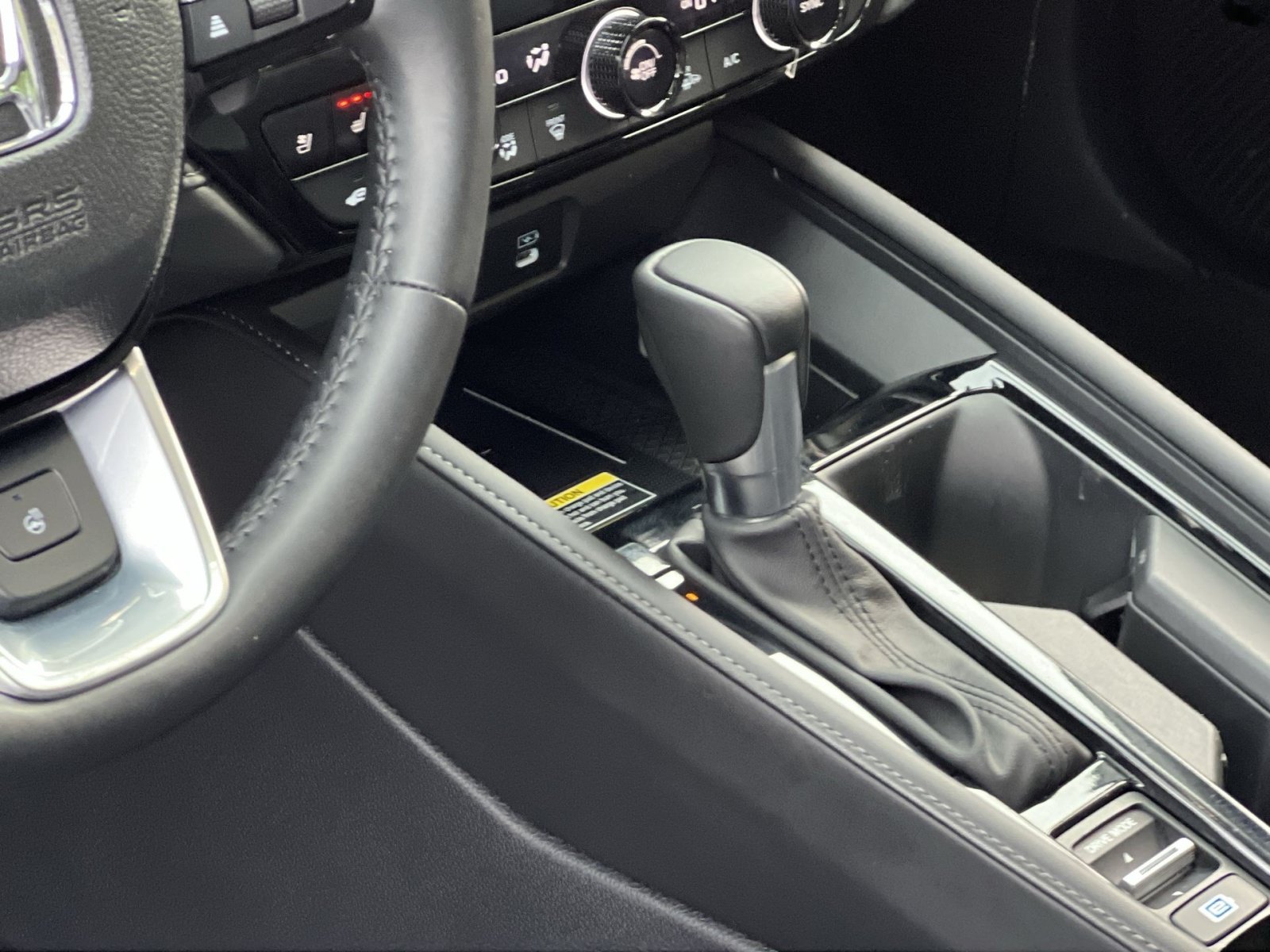 Used 2025 Honda Accord Touring image 27