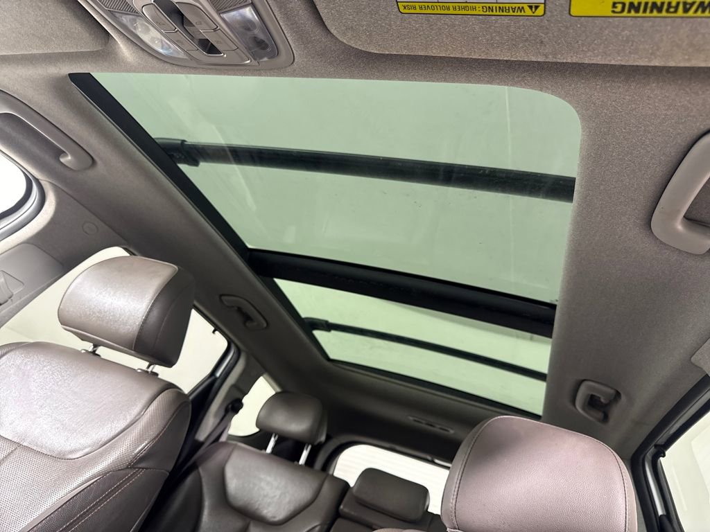 Used 2020 Hyundai Santa Fe Limited image 19