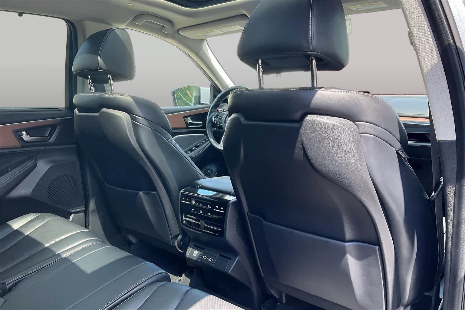 Used 2022 Acura MDX w/ Technology Package AWD/4WD image 19