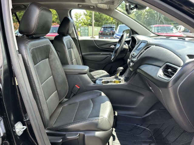Used 2020 Chevrolet Equinox LT w/ Midnight Edition AWD/4WD image 11