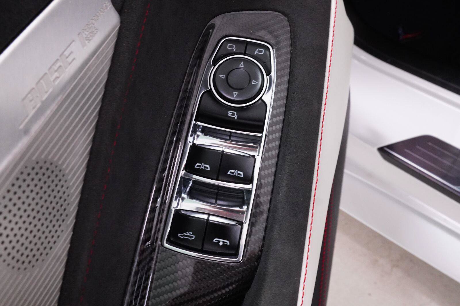 Used 2023 Chevrolet Corvette Stingray Premium Conv RWD image 28
