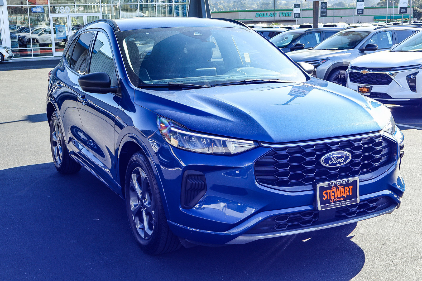 Used 2023 Ford Escape ST-Line image 18