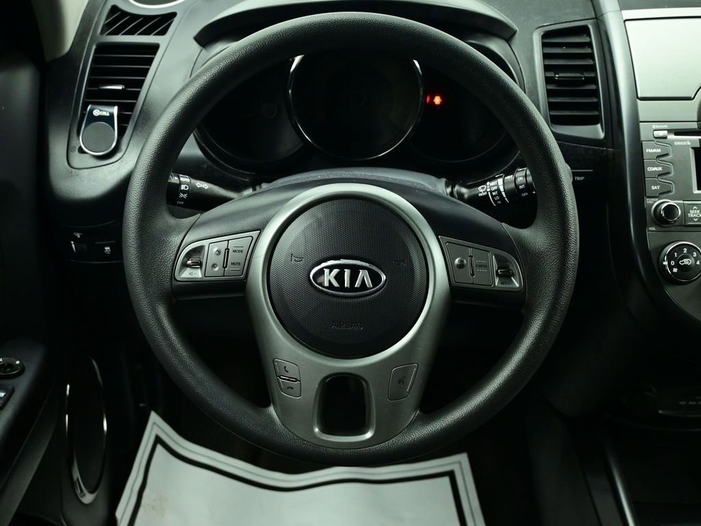 Used 2011 Kia Soul + image 34
