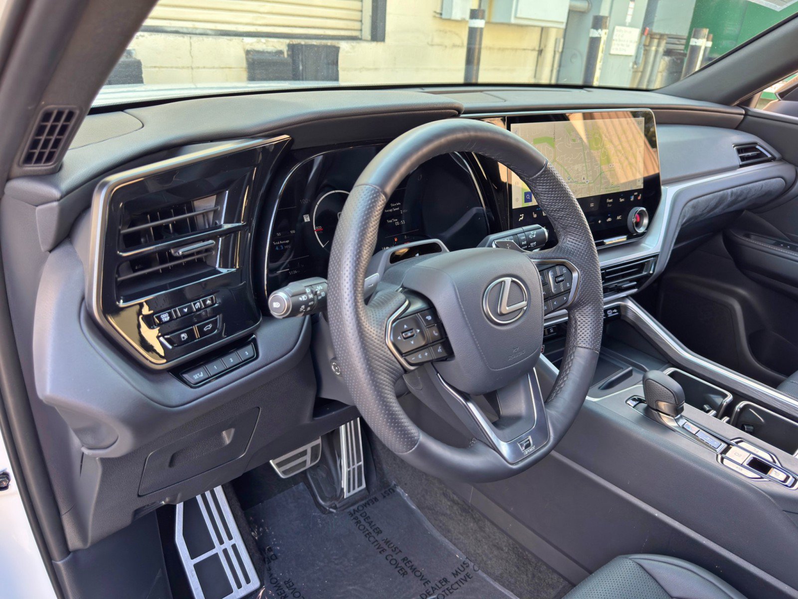 Used 2025 Lexus TX 500h AWD w/ Technology Package image 13